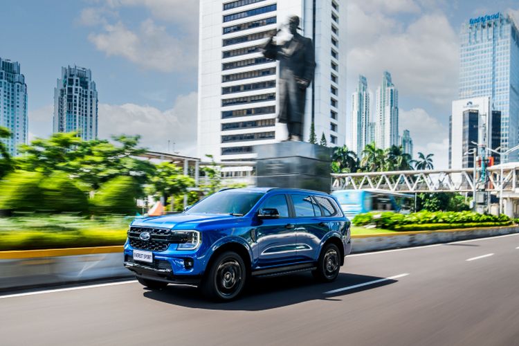 Ford Everest Terbaru Diluncurkan di Indonesia: Harganya Melebihi Toyota Fortuner dan Mitsubishi Pajero Sport