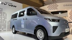 Wuling Perkenalkan Van Listrik di PEVS 2025: Charged Satu Kali, Melaju Hingga 400 Km
