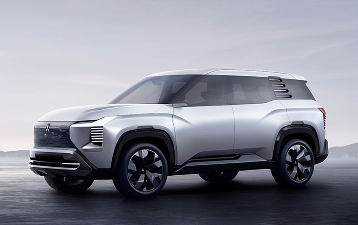 Mitsubishi DST Resmi Hadir di Indonesia: Variannya dan Harga PKB