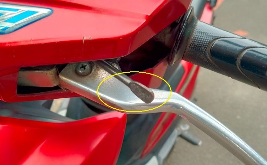 Fungsi Tersembunyi: Tuas Kecil pada Handel Rem Motor Matic Yang Jarang Diketahui