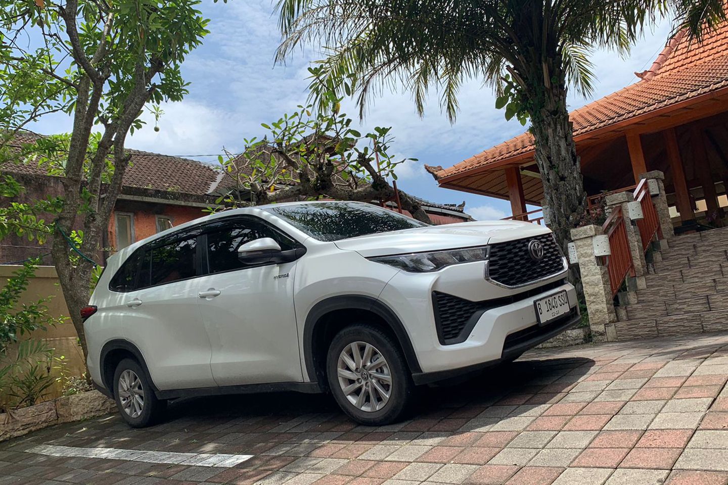 Ditumbangkan oleh BEV, Apakah Penjualan Mobil Hybrid Masih Berharapan di Indonesia?