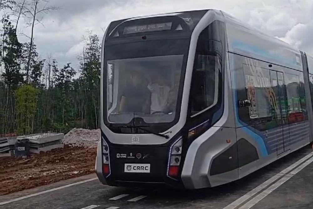 Mengapa Kereta Tanpa Rel untuk IKN Kembali ke China? Penjelasannya!