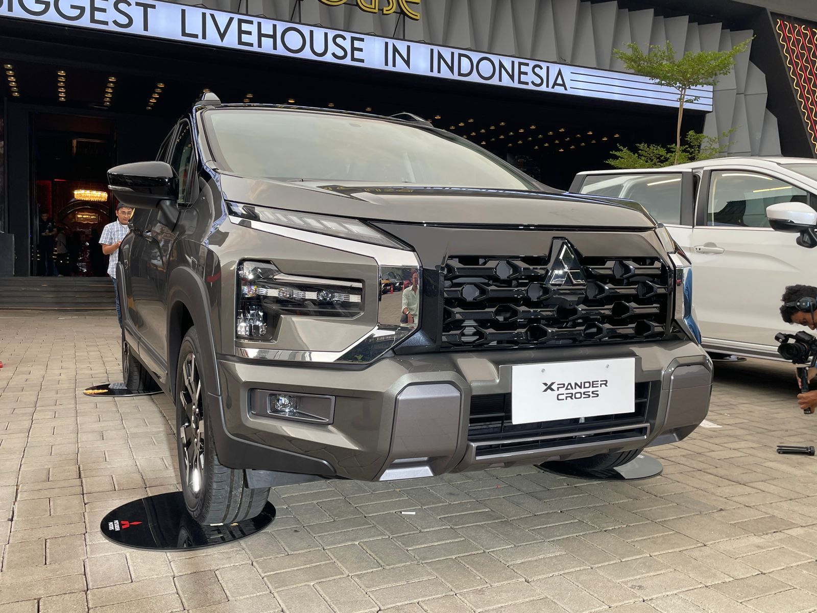 Xpander Cross 2025 Resmi Dirilis: Perubahan Utama Apa Saja?