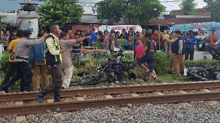 Tragedi Kereta Malioboro vs 7 Sepeda Motor: Kesedihan Keluarga Korban dan Janji PT KAI yang Tidak Terpenuhi