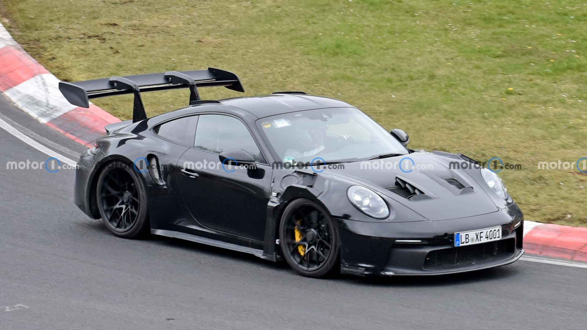 Porsche 911 GT2 RS Bakal Kembali dengan Teknologi Hybrid