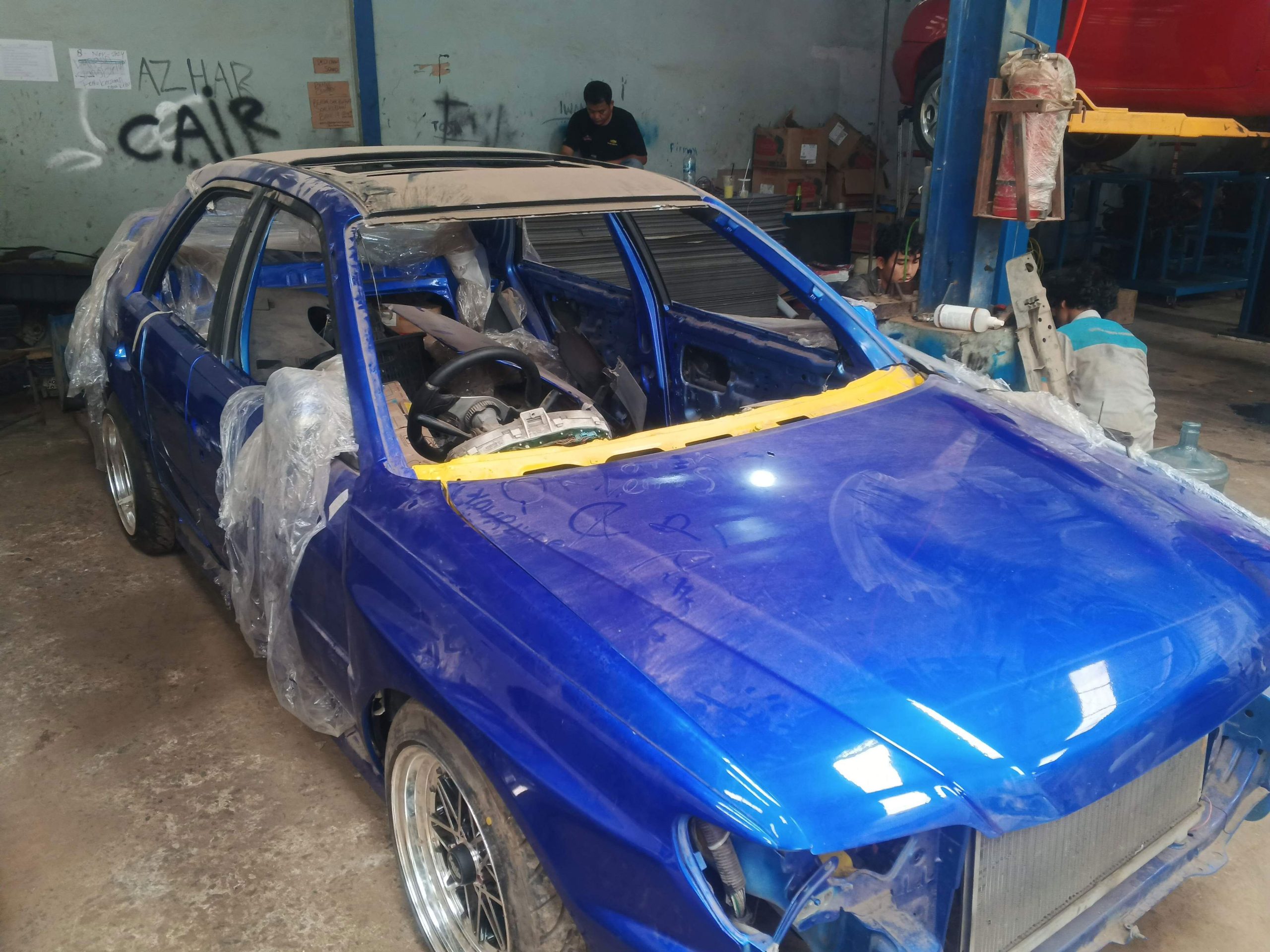 Inilah Sebabnya: Mengapa Cat Mobil Metallic Tak Bisa Sama Saat Dicat Ulang