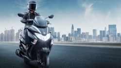 Motor Bebas Pegal di Jalanan Berlubang! Inilah 6 Pilihan Terbaik denganSuspensi Lembut dan Tangguh