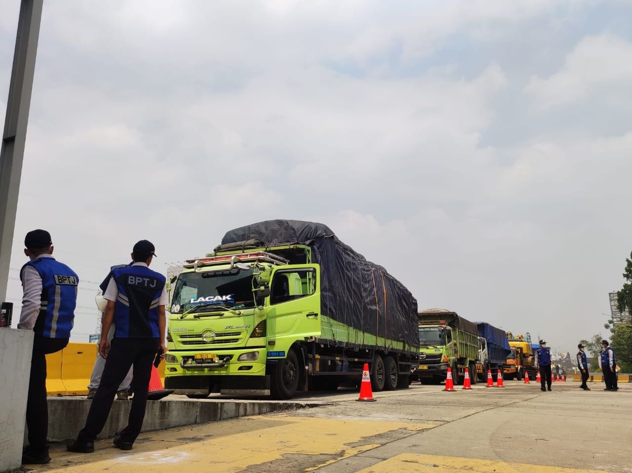 Truk ODOL Semakin Bertambah, Pemohon Dituntut untuk Membangun Sekolah Sopir Khusus