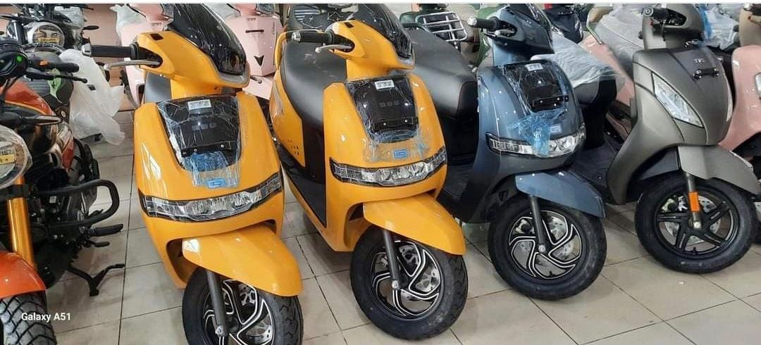 Generasi Baru Lebih Hemat Harga, Ini Dia Nasib TVS iQube S Tua