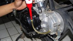 Jangan Lewatkan! Ini Alasannya: Mengganti Oli Gardan Motor Matic itu Vital dan Harus Dilakukan